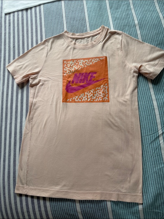 Nike Other - Nike Sportswear T-Shirt